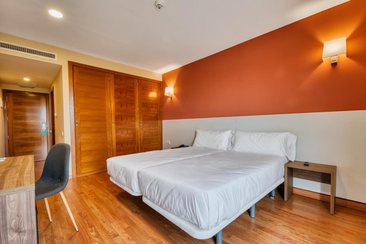 Checkin Madrid Mostoles Dış mekan fotoğraf