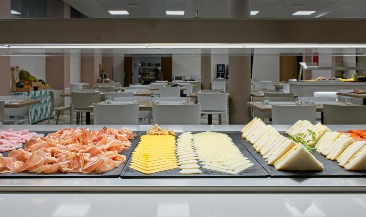Checkin Madrid Mostoles Dış mekan fotoğraf