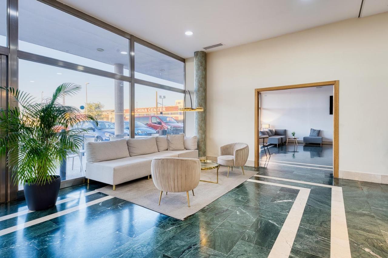 Checkin Madrid Mostoles Dış mekan fotoğraf
